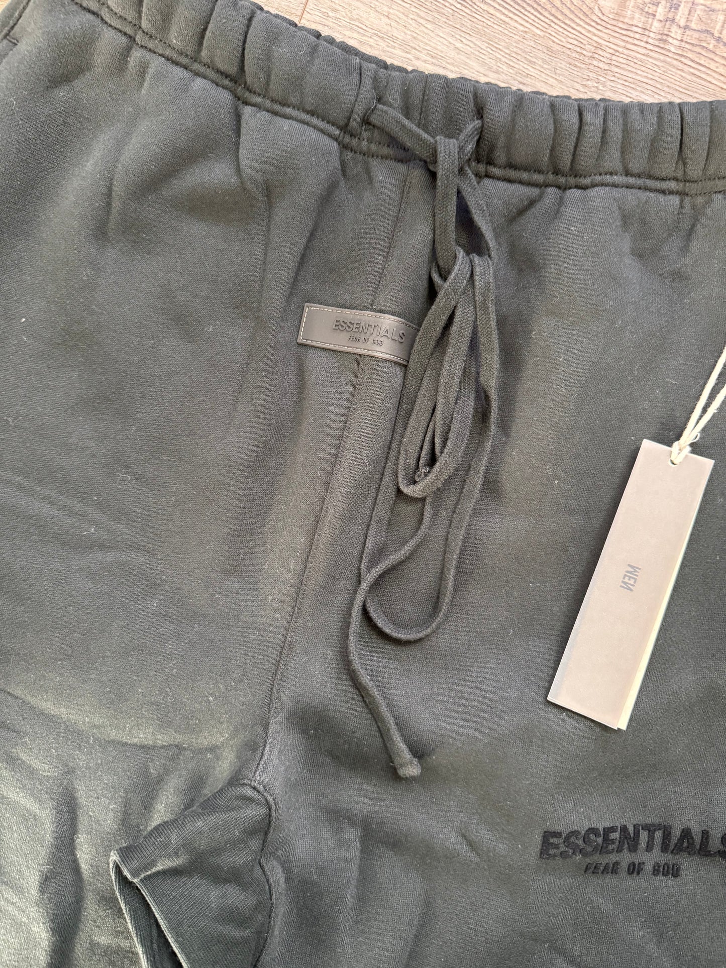 Black Essentials Pant